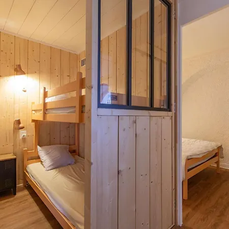 T2 Avec Cuisine Neuve Et Cave Au Centre De - Fr-1-401-278 Cauterets