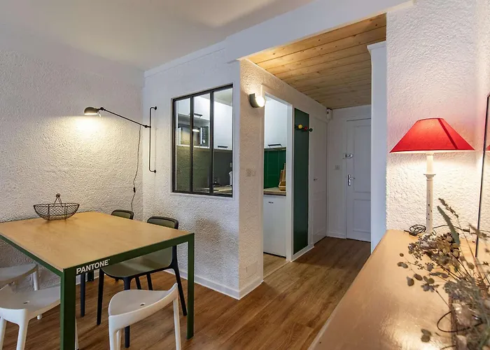 Appartement T2 Avec Cuisine Neuve Et Cave Au Centre De - Fr-1-401-278 *